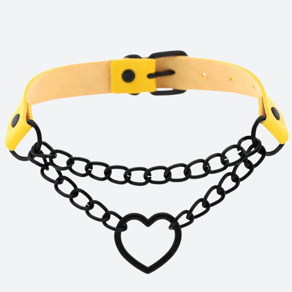 Grunge Heart Choker Necklace with Belted Detail - Perfect for Y2K and 90s Fashion