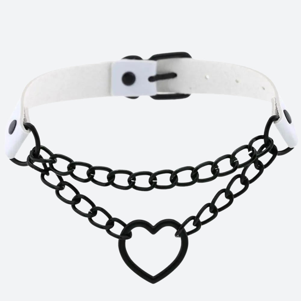Grunge Heart Choker Necklace with Belted Detail - Perfect for Y2K and 90s Fashion
