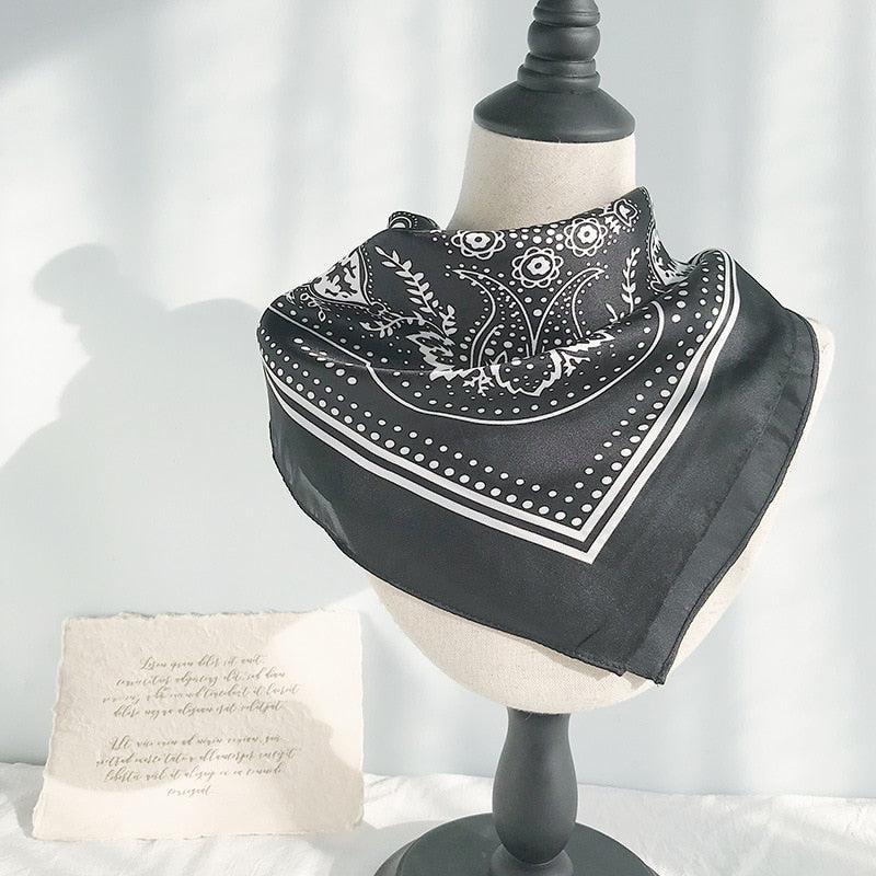 Y2K Retro Cowgirl Satin Paisley Bandana - Perfect for 90s and Grunge Outfits