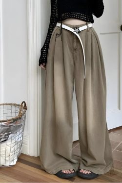 Y2K Retro Style Extreme Wide Leg Pants - Perfect for 90s and Grunge Outfits