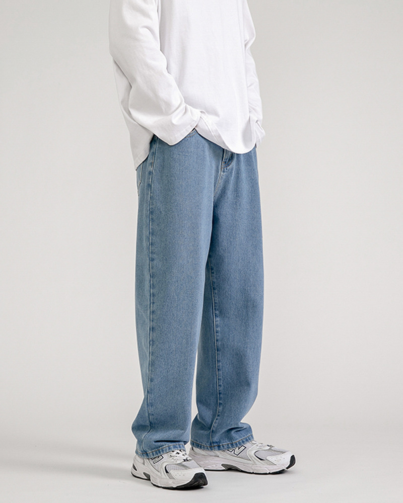 Blue Baggy Jeans - Y2K Summer & 90S Grunge Fashion, Retro Y2K Outfits, Y2K Club & Party