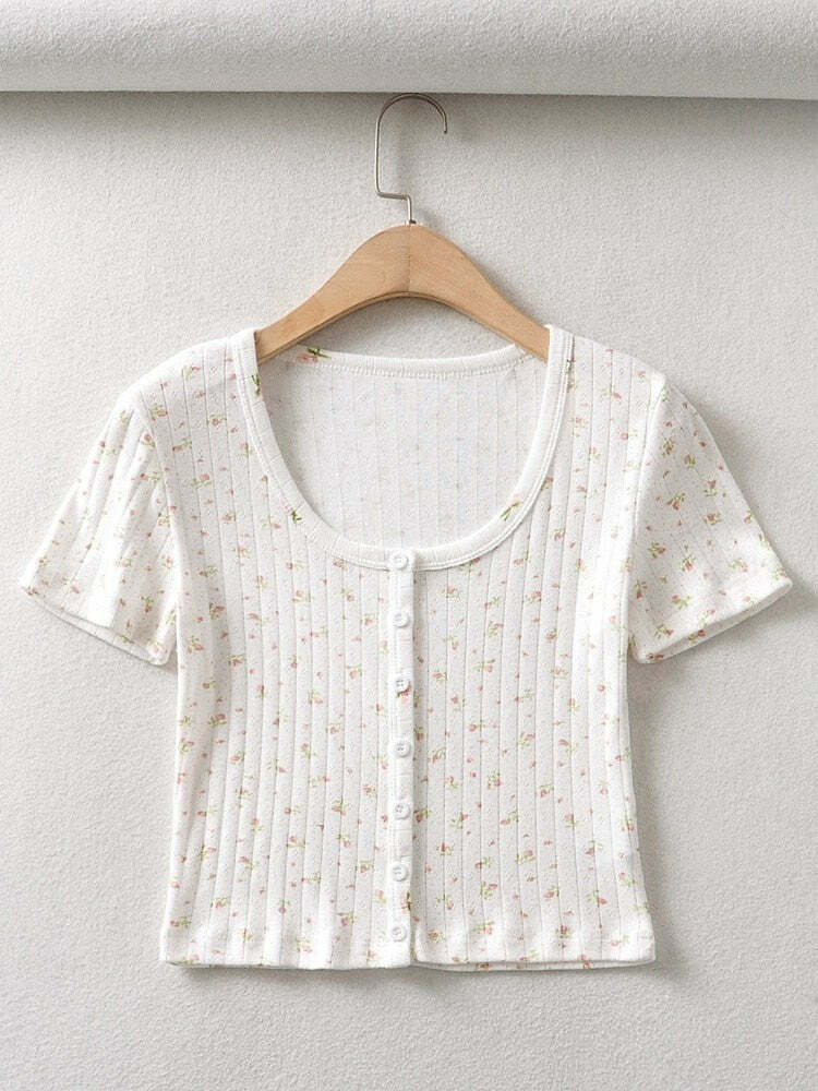 Elizabeth T-Shirt: Y2K Summer Grunge, 90S Retro, Baby Tees, Y2K Club &