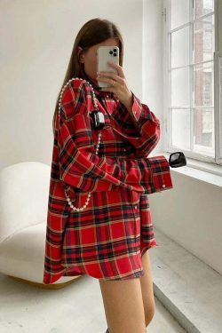 Iskra Oversized Shirt - Y2K Summer Grunge, 90S Retro, Pastel Goth, Y2K Club & Party Outfits