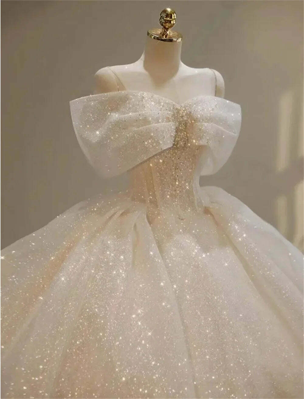 Luxury Y2K Off-Shoulder Beaded Crystal Princess Ball Gown - Retro 90S Grunge Wedding Dress