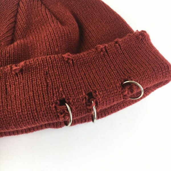 Ollie Grunge Beanie - Y2K Summer, 90S Fashion, Retro Style, Gothic Y2K, Pastel Goth Out