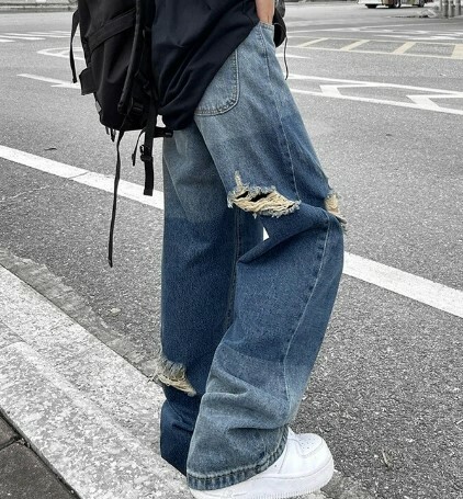 Sara Grunge Distressed Ripped Jeans - Y2K Summer, 90S Fashion, Retro Goth, Y2K Club Outfits