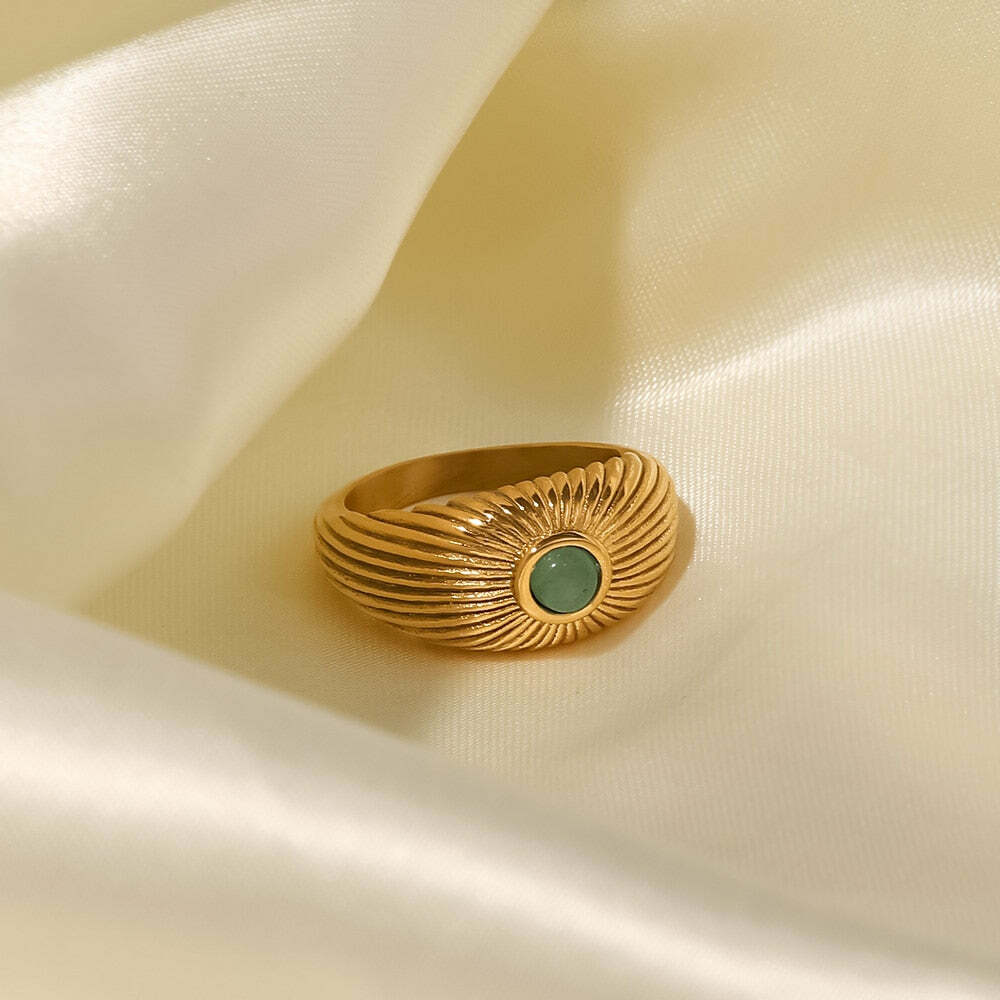 Selena Ring: Y2K Summer & 90S Grunge Fashion - Perfect For Y2K Party, Club, And Retro Out