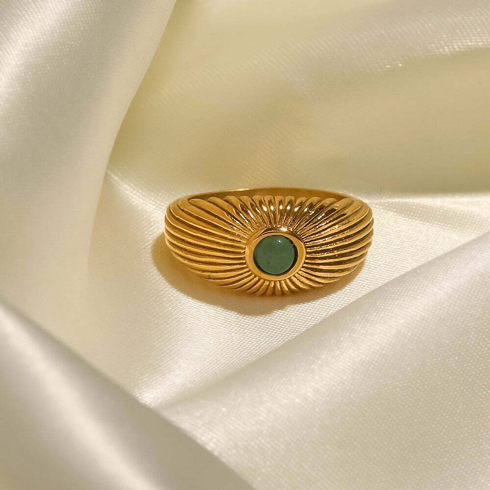 Selena Ring: Y2K Summer & 90S Grunge Fashion - Perfect For Y2K Party, Club, And Retro Out