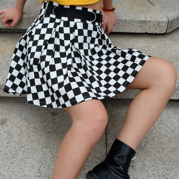 Y2K Black & White Check Skirt - 90S Grunge, Retro Summer Outfit, Y2K Party & Club Fashion