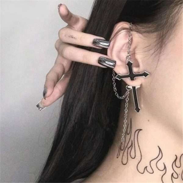 Y2K Grunge Black Cross Long Chain Earrings - Retro 90S Fashion, Gothic Y2K, Pastel Goth Style