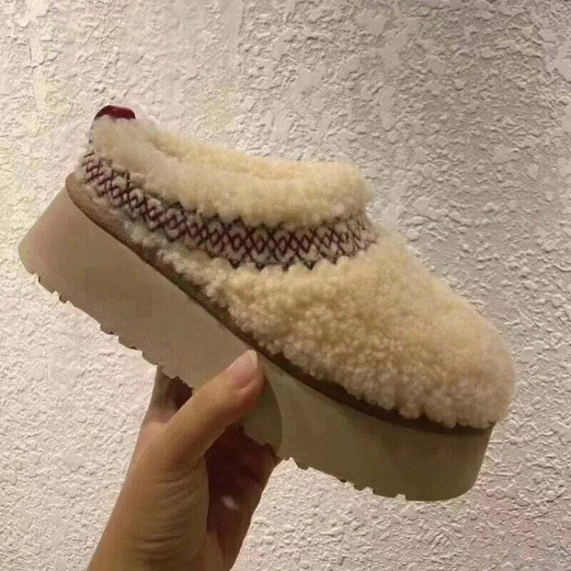 Y2K Grunge Fur Slippers Ankle Boots - Plush Platform Winter Snow Shoes, Retro 90S Fashion