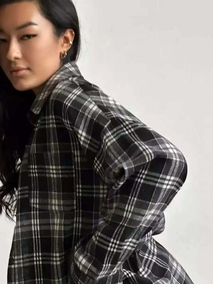 Y2K Grunge Oversized Plaid Shirt - Vintage 90S Long Sleeve Loose Lapel Pocket Blouse Korean Style