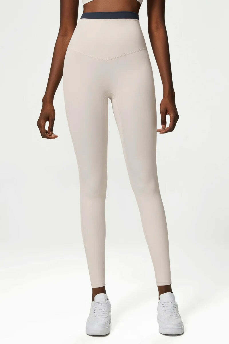 Y2K Grunge Peyton Sports Bra & Leggings Set - Milk White Retro 90S Summer Outfit