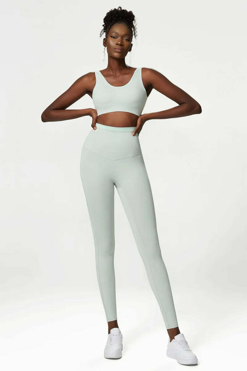 Y2K Grunge Peyton Sports Bra & Leggings Set Ice Grey - 90S Retro Summer Outfit