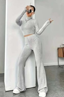 Y2K Summer Knitted 2 Piece Set: Vintage Sweater Crop Top & Flare Pants - Retro Grunge Outfit