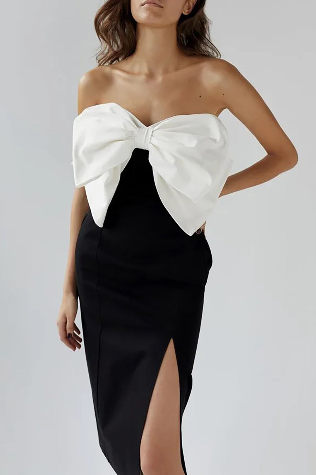 Bow Tie Front Strapless Midi Dress with Contrast Slit - Y2K Aesthetic Fashion Piece