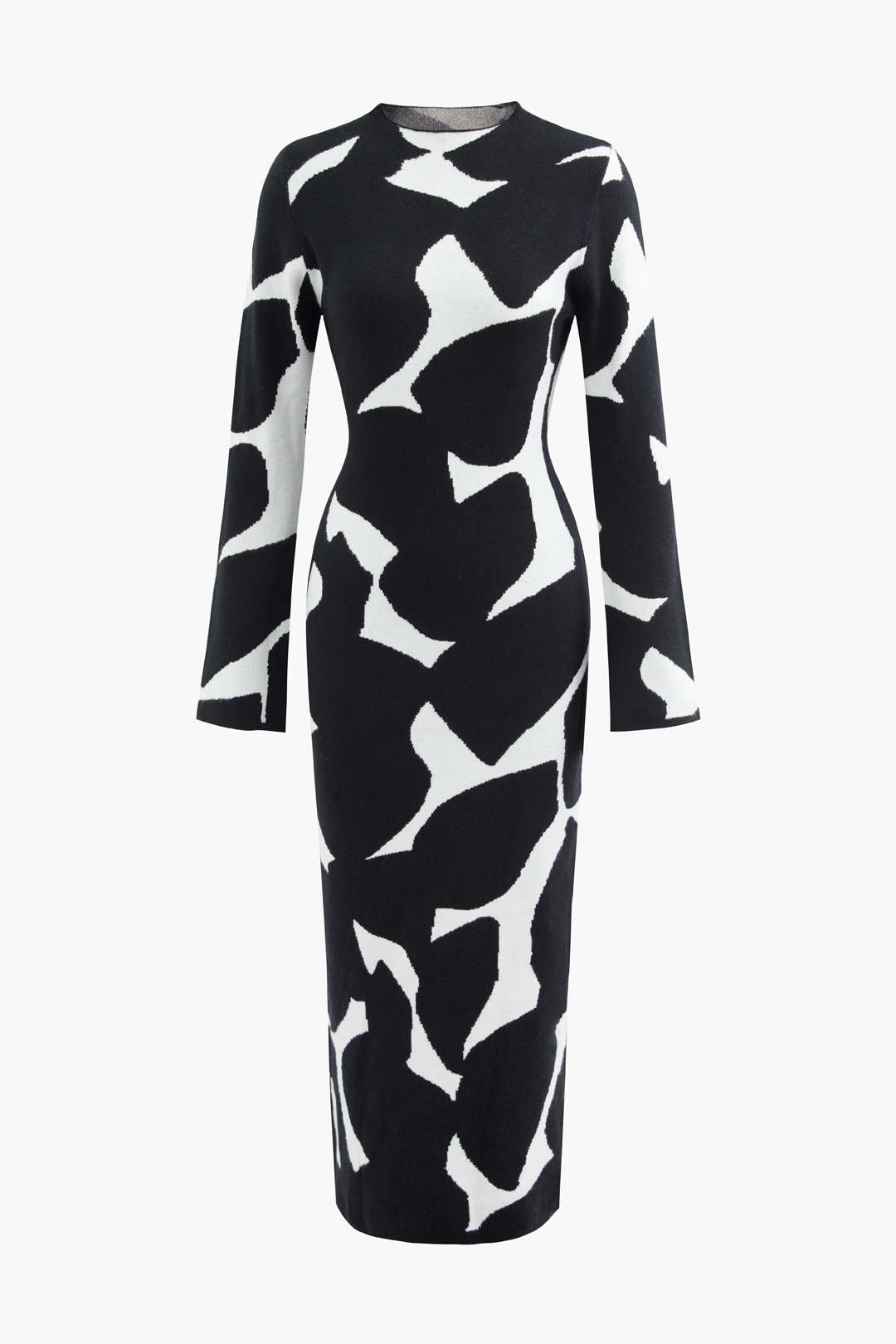 Chic Black and White Long Sleeve Knit Maxi Dress for Effortless Y2K Aesthetic Style