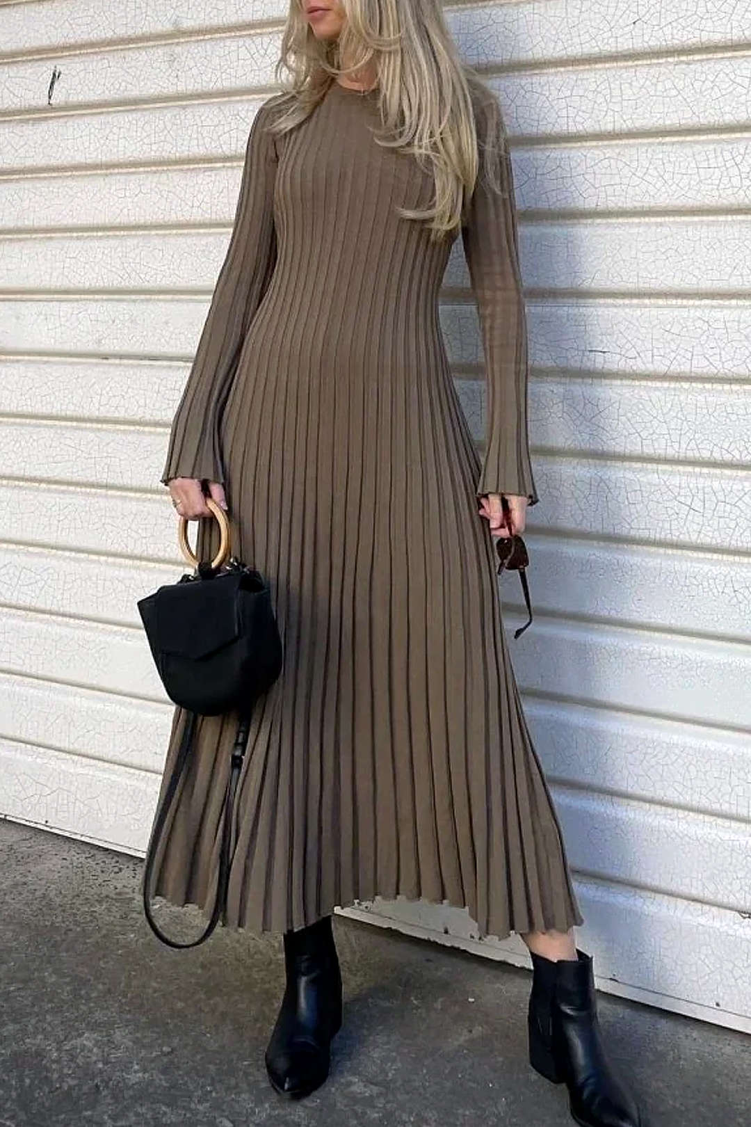 Chic Round Neck Bell Sleeve Rib Knit Maxi Dress for Y2K Fashion and Coquette Aesthetic