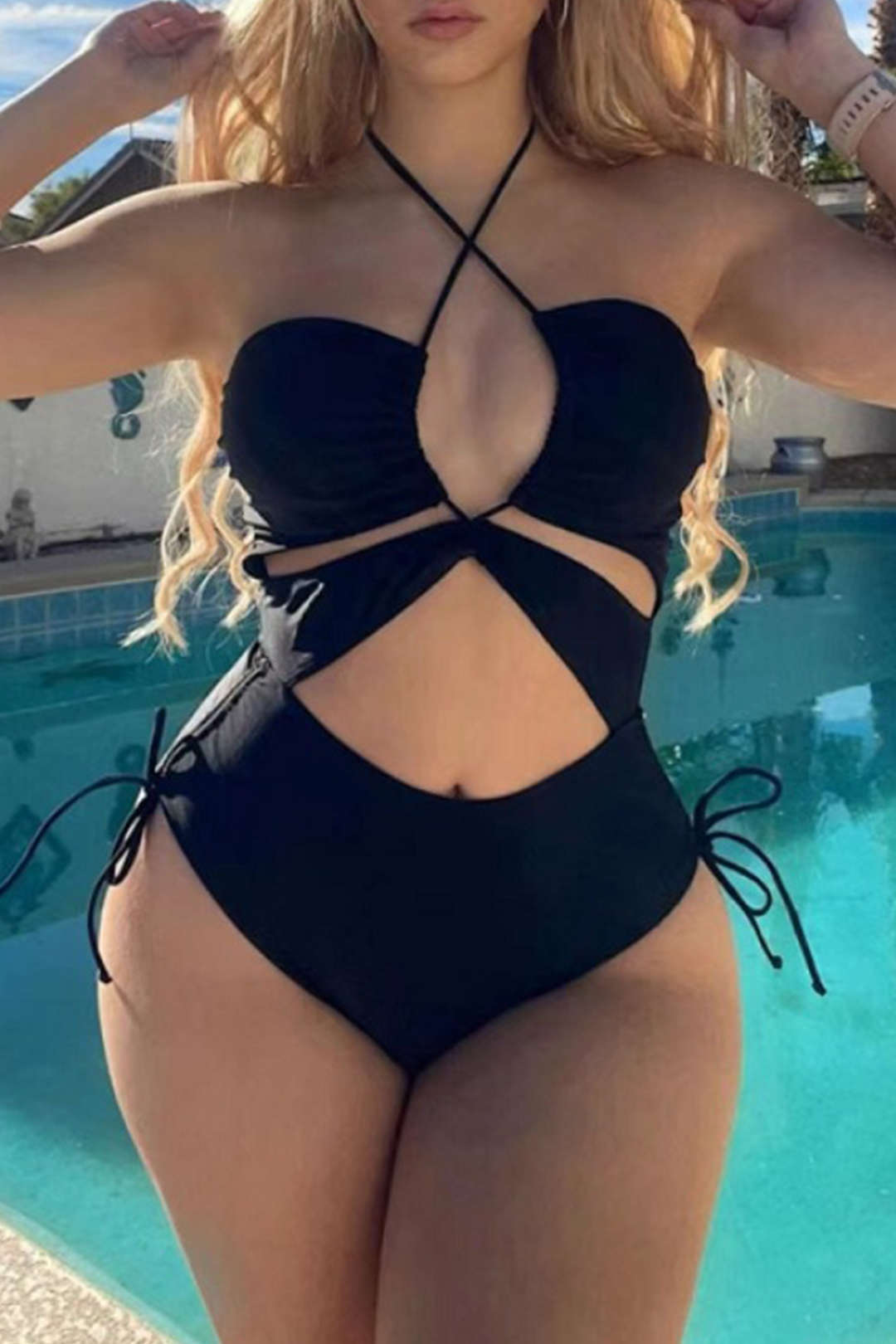 Chic Solid Halter Tie Cut Out One-Piece Swimsuit for Y2K Aesthetic Summer Vibes