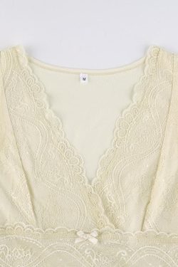 Chic V-Neck Sleeveless Lace Hem Top for Y2K Fashion & Coquette Aesthetic Outfits