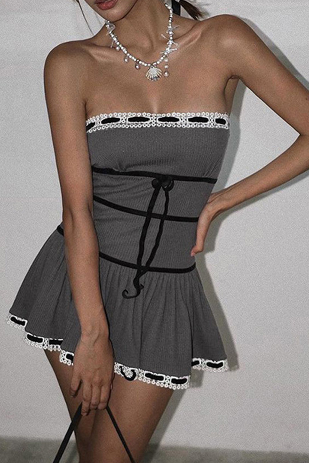 Lace Trim Tie Front Strapless Pleated Mini Dress - Y2K Aesthetic Cute Summer Outfit