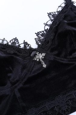 Velvet Eyelash Lace Hem Cross Applique V-Neck Crop Top for Y2K and Coquette Aesthetic