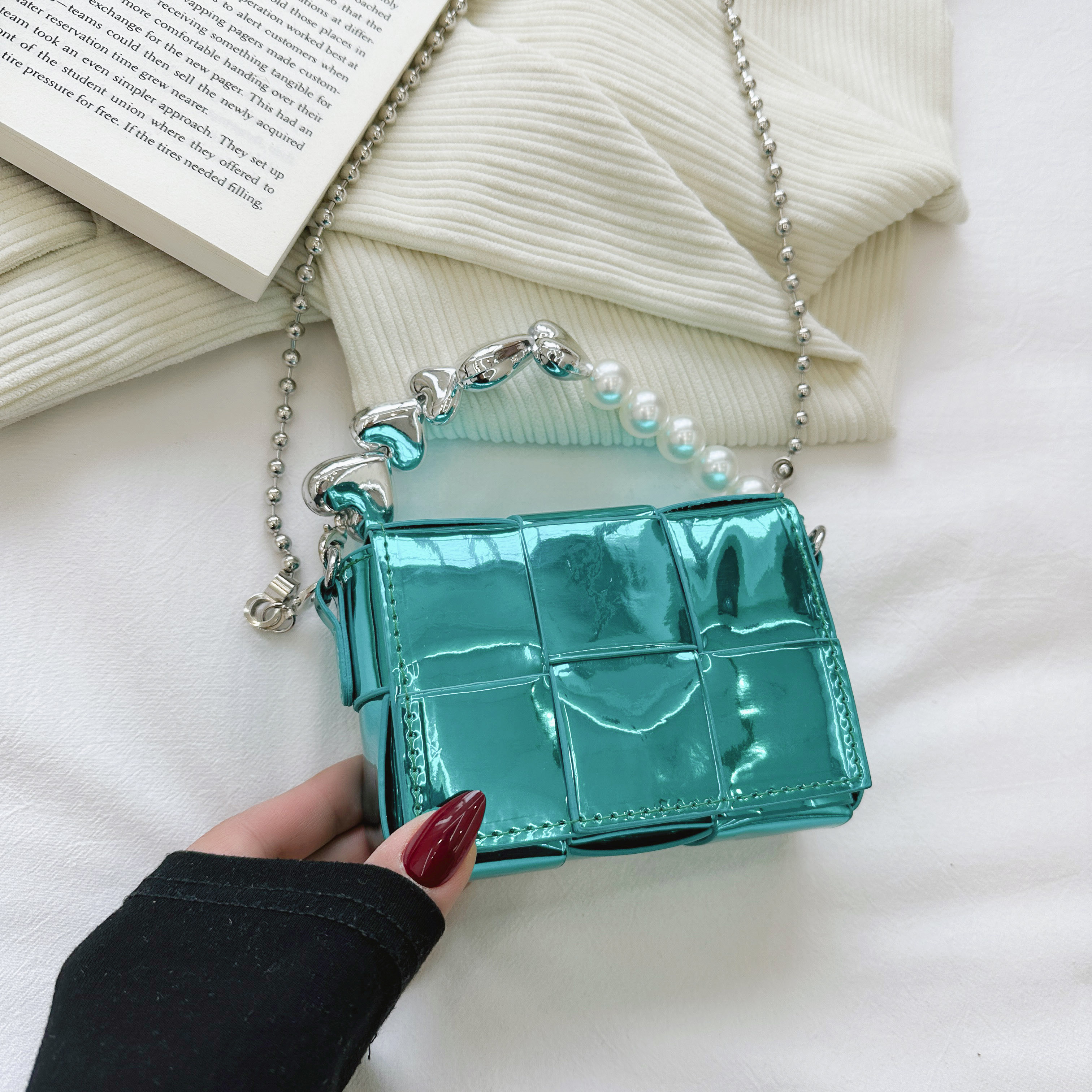 2025 Summer Silver Diagonal Mini Crossbody Bag for Women - Trendy Chain Handbag for Lipstick and Essentials