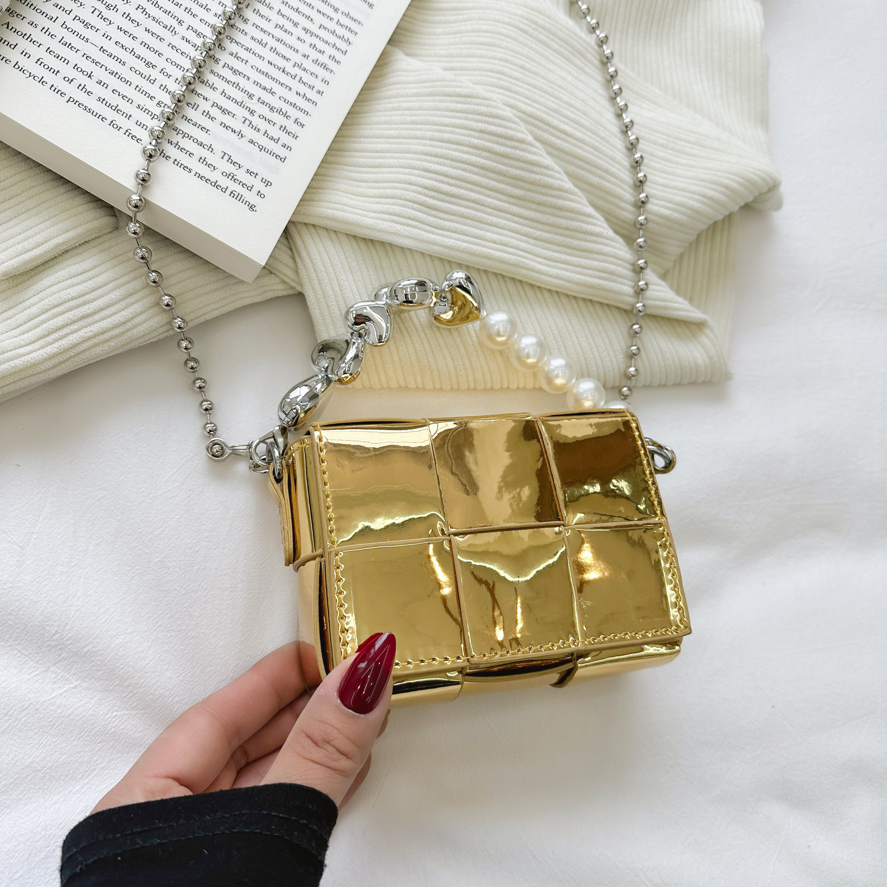 2025 Summer Silver Diagonal Mini Crossbody Bag for Women - Trendy Chain Handbag for Lipstick and Essentials