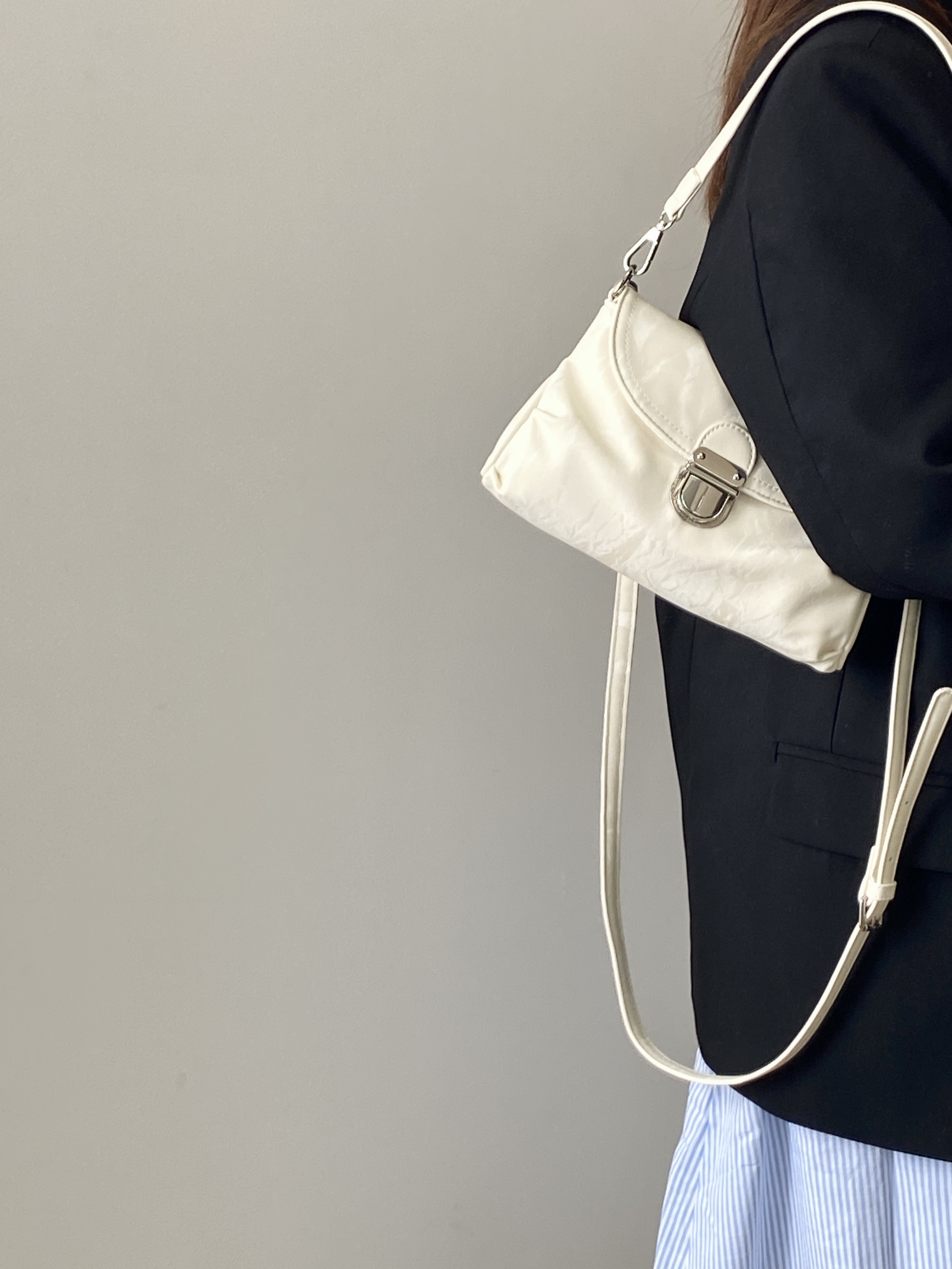 2025 Women's High-End Lock Clutch Bag - Versatile Underarm, Shoulder, Handheld, Crossbody Small Bag for Spring Summer Fashion