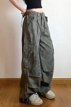 American Vintage Camouflage Cargo Pants for Women - Hip-Hop Inspired Loose Fit Denim Casual Trousers, Versatile and Stylish
