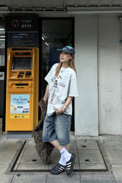 American Vintage Washed Denim Shorts for Men & Women - Retro Straight Cut Loose Five-Point Half Pants