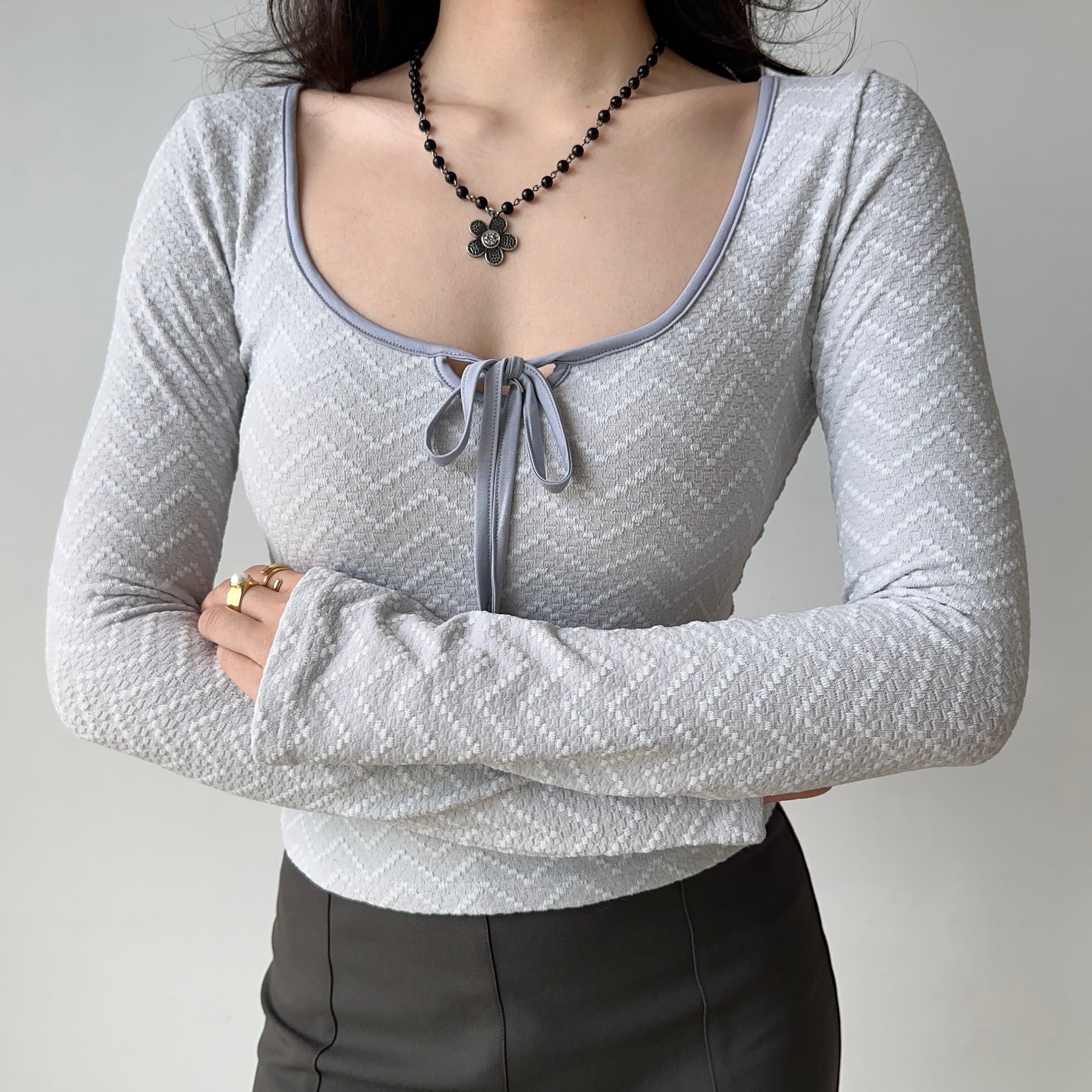 Ballet Style Bow U-Neck Long Sleeve T-Shirt for Women - Slim Fit Short Top, Perfect for Y2K and 90s Fashion Lovers
