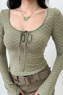 Ballet Style Bow U-Neck Long Sleeve T-Shirt for Women - Slim Fit Short Top, Perfect for Y2K and 90s Fashion Lovers