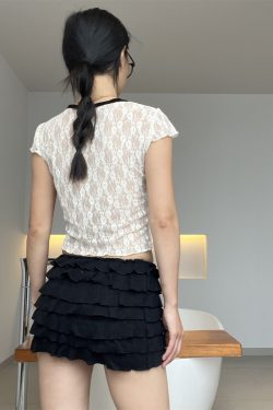 Color-Block V-Neck Lace Bow Chest Design Pullover Crop Short Sleeve T-Shirt for Women - Y2K Inspired Fashion Top