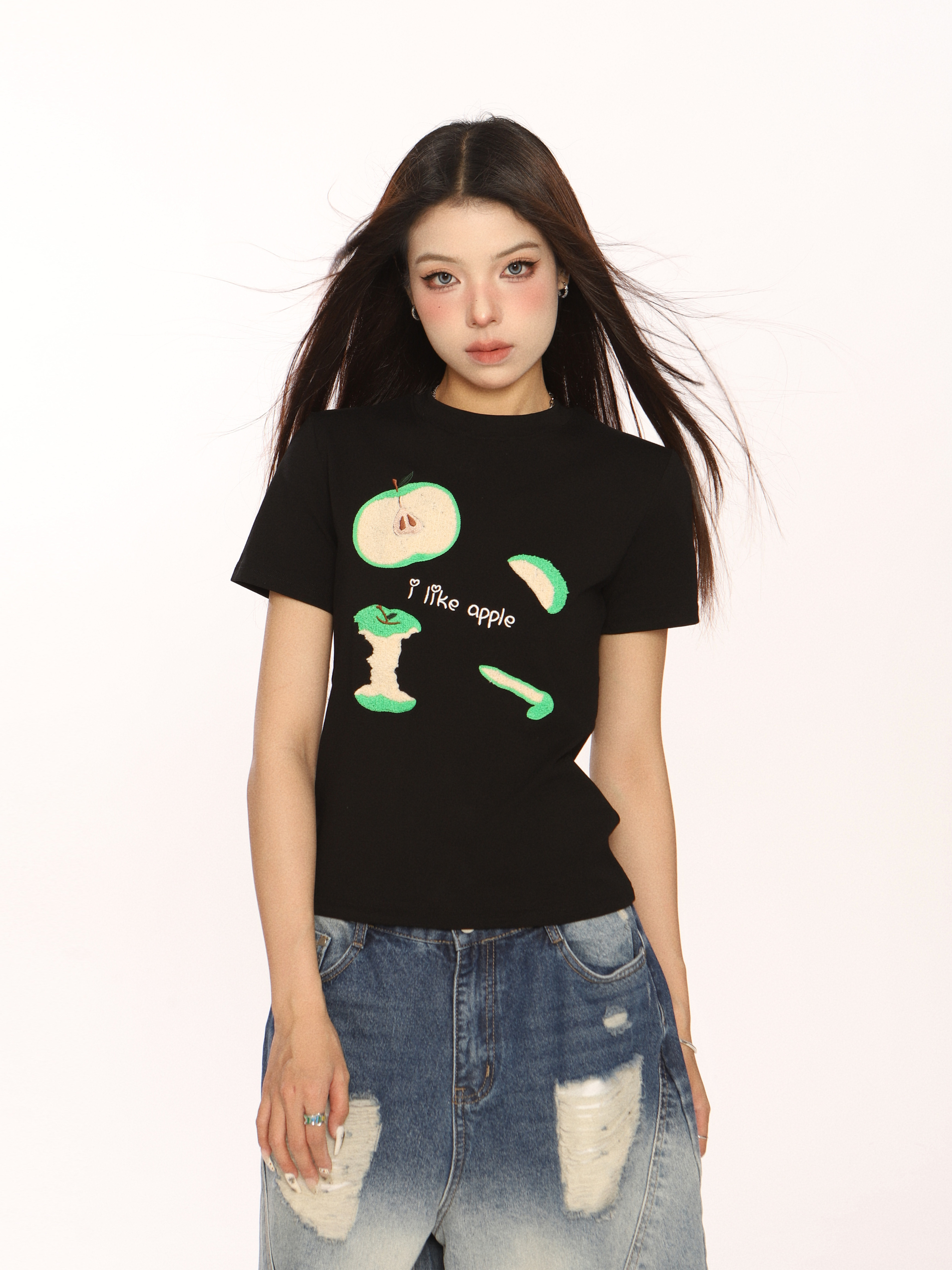 Embroidered Apple Short Sleeve T-Shirt for Women, Slim Fit American Style, White Hot Girl Top, Casual Y2K Fashion