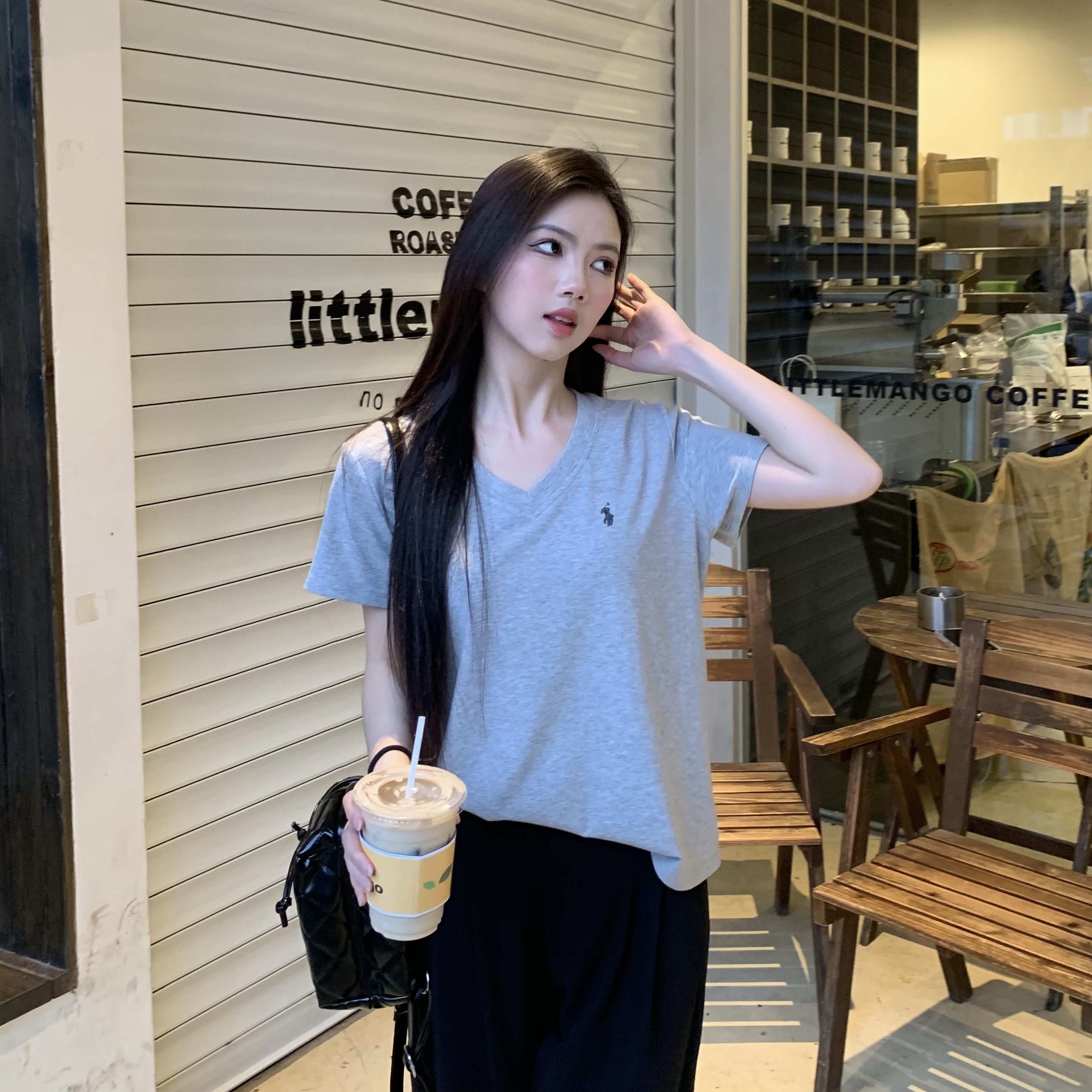 Embroidered V-Neck Short Sleeve T-Shirt for Women - Loose Slimming Casual Top - Versatile Spring Summer Style
