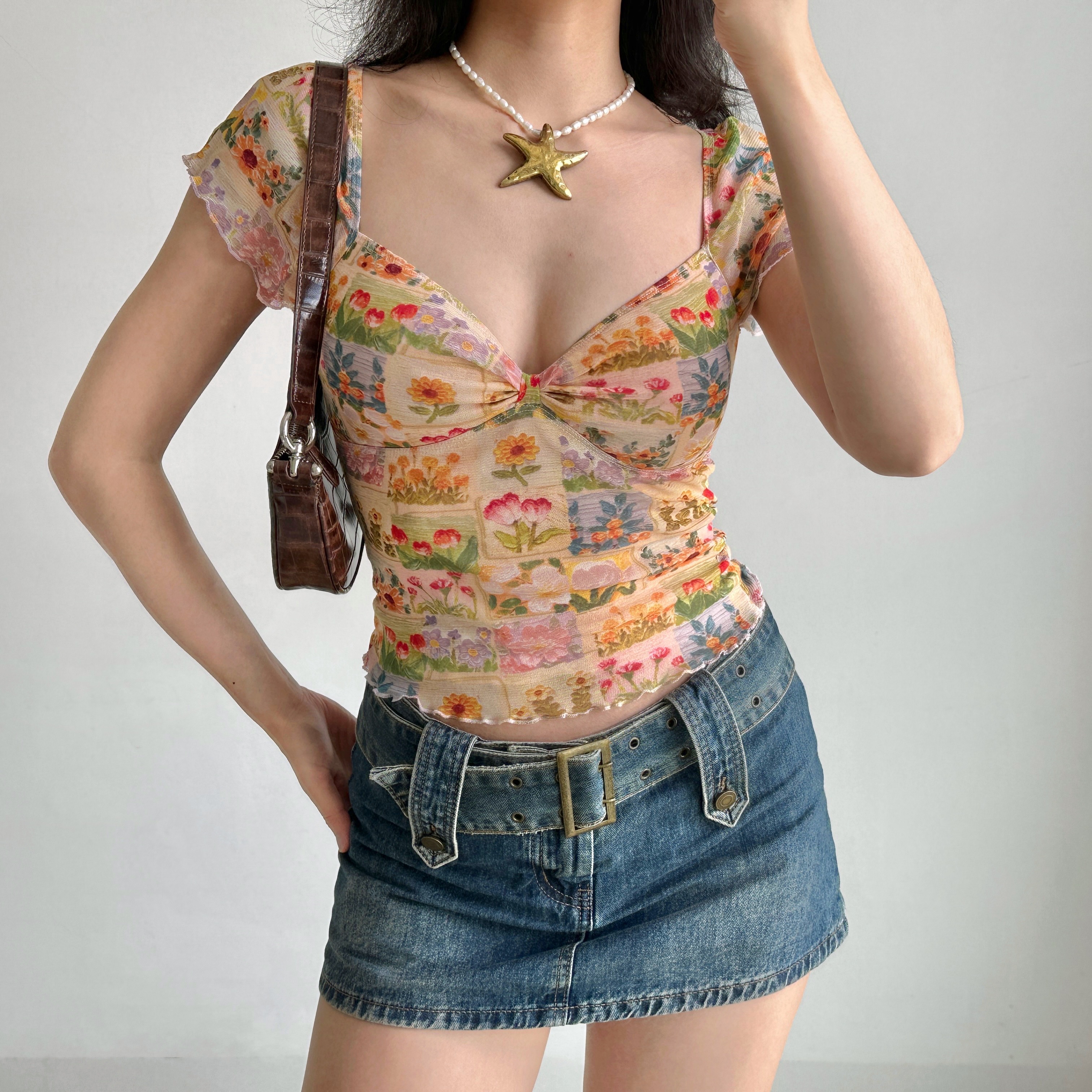 Floral Print V-Neck T-Shirt for Women - Summer Lace Mesh Short Sleeve Top in European and American Style, Perfect for Y2K Fashion
