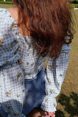 Floral Puff Sleeve Crop Top Shirt with Square Neck - Vintage French Style for Spring Summer Vacation Fashion