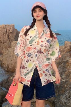 Floral Short-Sleeve Shirt for Women - Retro Hawaiian Style Loose Top for Beach Vacation, Y2K Inspired Fashion