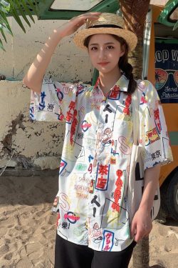 Floral Short-Sleeve Shirt for Women - Retro Hawaiian Style Loose Top for Beach Vacation, Y2K Inspired Fashion