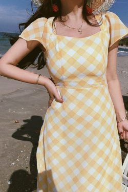 French Vintage Yellow Checkered Mermaid Dress with Small Flare Sleeves for Women - Spring/Summer Vacation Style