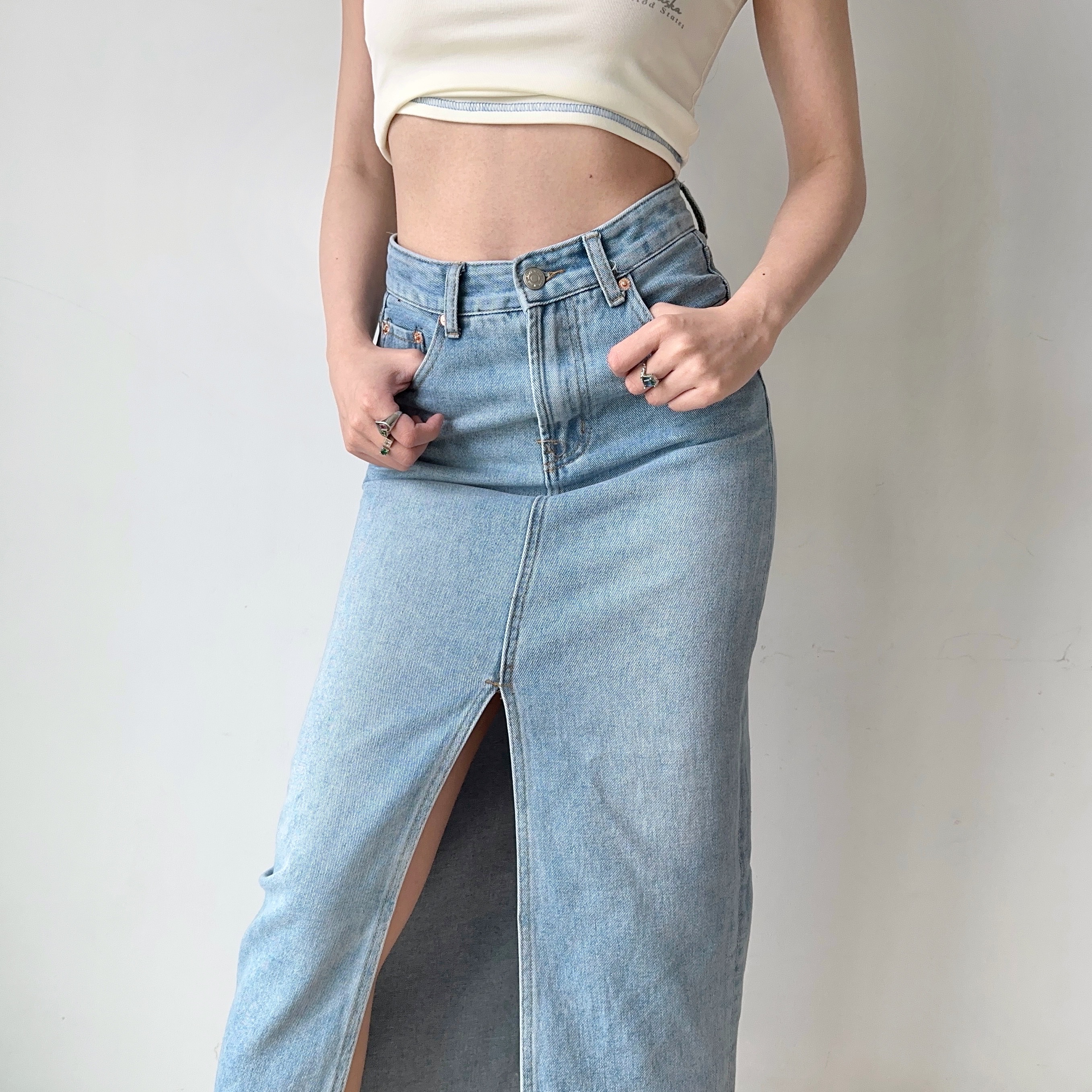 High-Waisted Water-Washed Denim Split Skirt for Women - Mid-Length Slimming Fitted Pencil Skirt in European & American Style