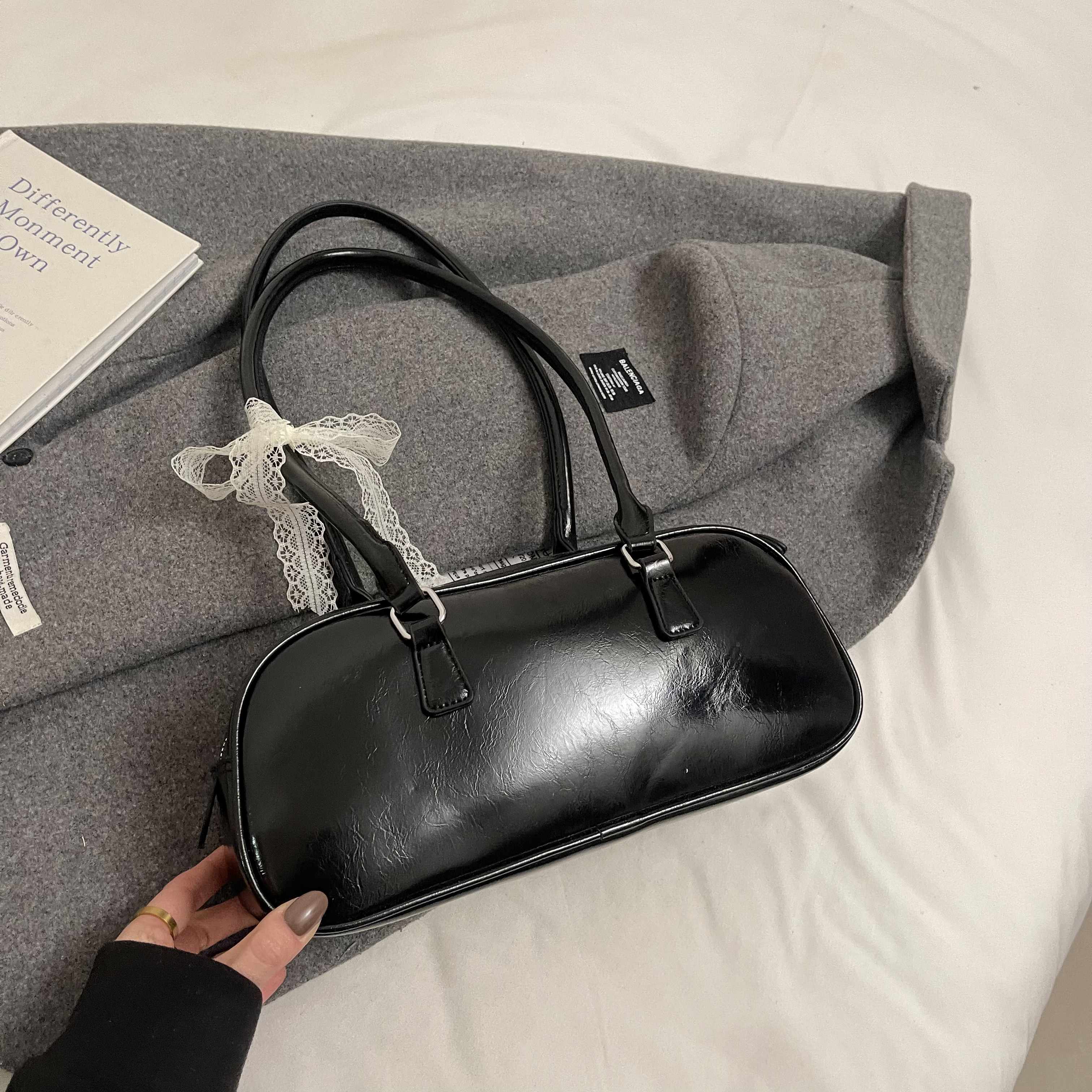 Korean Ballet-Style Underarm Bowling Bag - Women's Shoulder Bag for Spring/Summer 2025 Fashion Trend