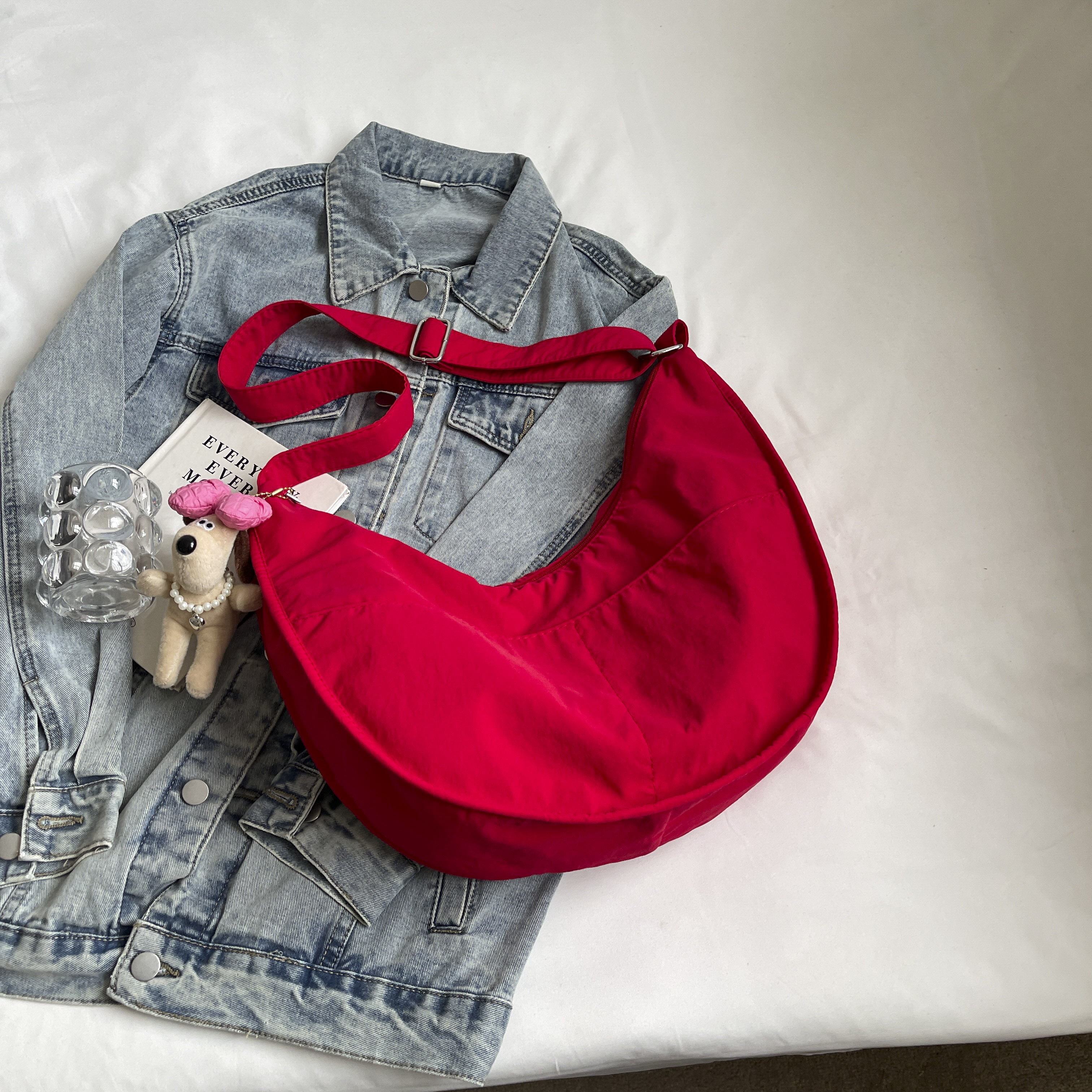 Korean-Style Large Capacity Casual Dumpling Bag for Women, 2025 Summer Versatile Nylon Commuting Shoulder Bag