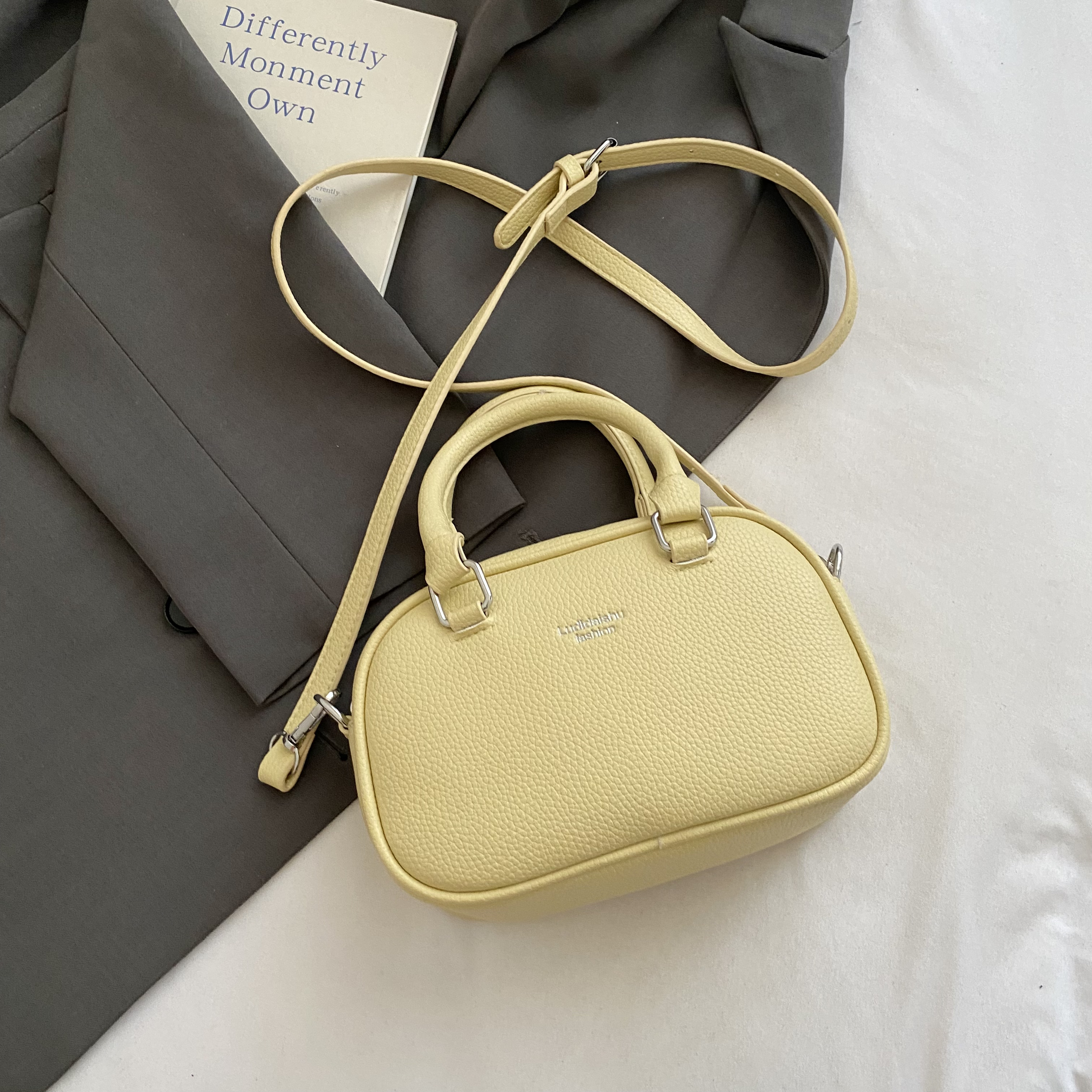 Korean-Style Minimalist Casual Tote Bag for Women - Small Square Crossbody Bowling Bag for Summer 2025