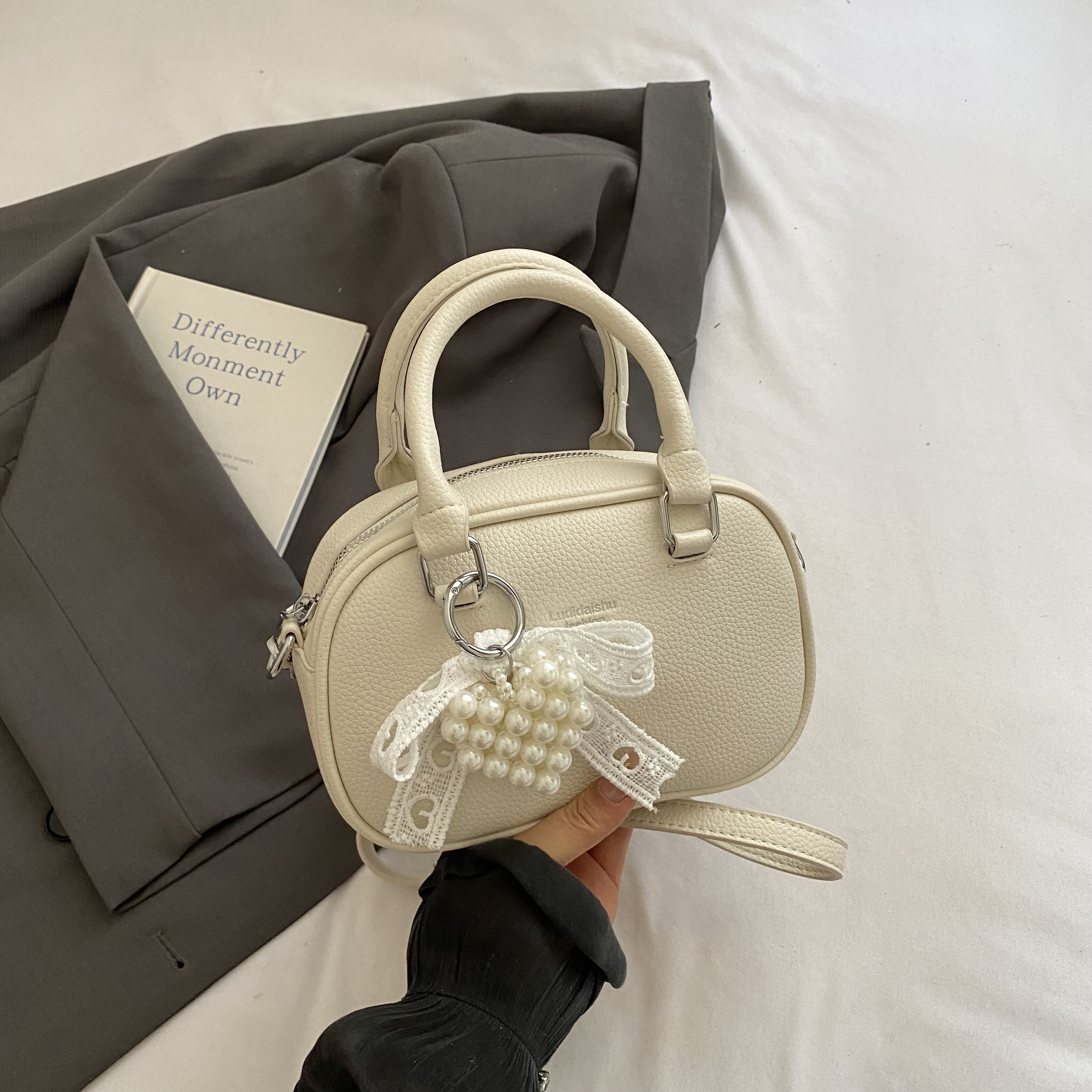 Korean-Style Minimalist Casual Tote Bag for Women - Small Square Crossbody Bowling Bag for Summer 2025