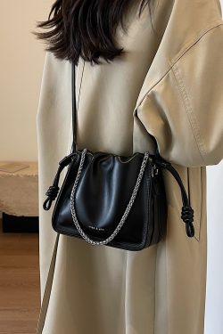 Korean Style Versatile Chain Small Bag for Women, Wrinkled Cloud Square Crossbody Bag, 2025 Spring/Summer Fashion Essential