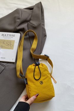 Lightweight Summer Crossbody Water Bottle Bag for Women - Outdoor Cup Bag with Zipper Phone Pouch, Perfect for Travel and Sports