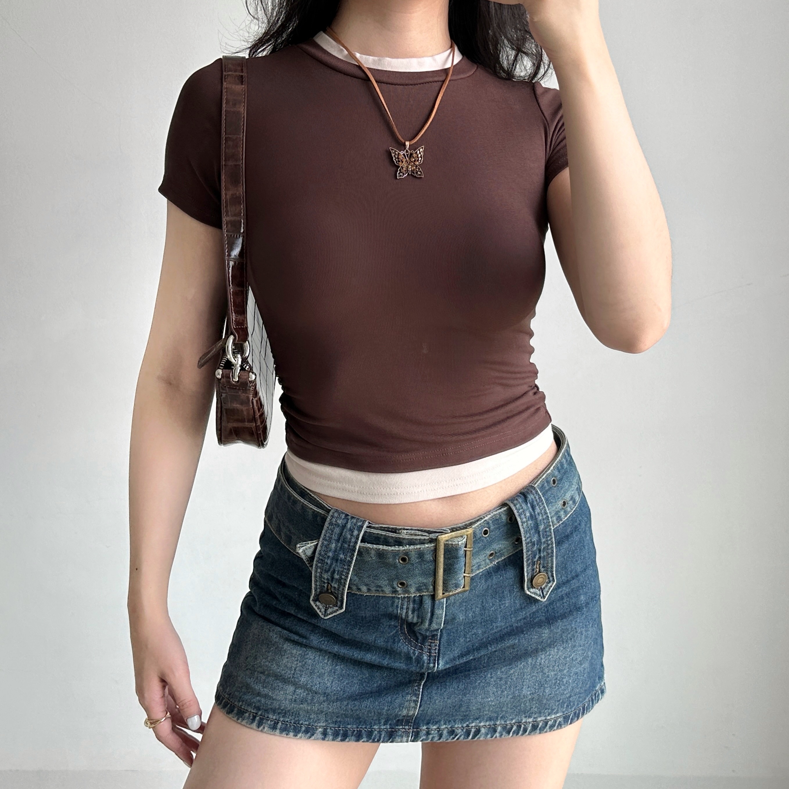 Minimalist Color-Blocking Faux Two-Piece T-Shirt for Women - European American Style Slim Fit Short Sleeve Round Neck Top