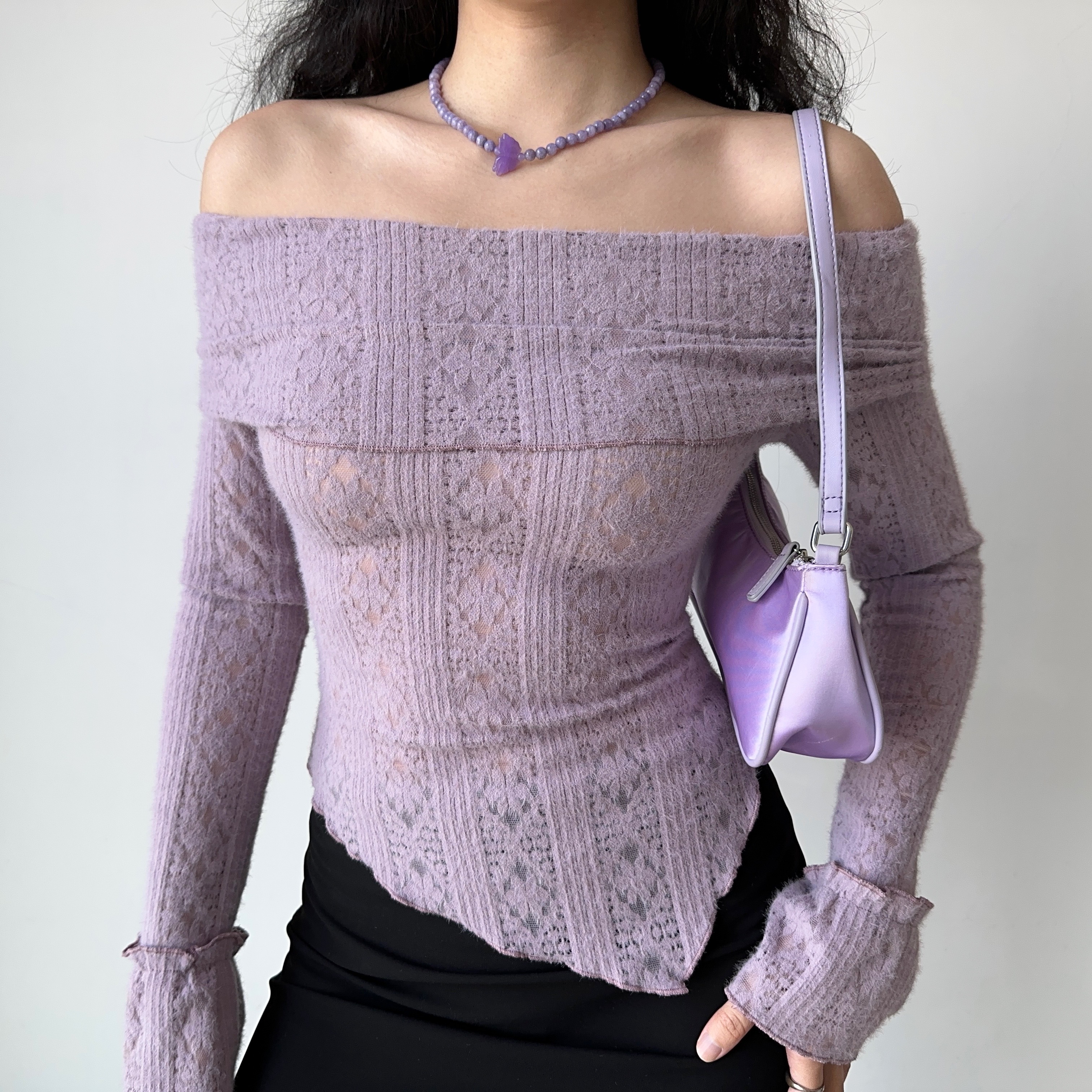 One-Shoulder Hollow-Out Knitted Long Sleeve T-Shirt for Women – Slim Fit European and American Style Spicy Girl Top